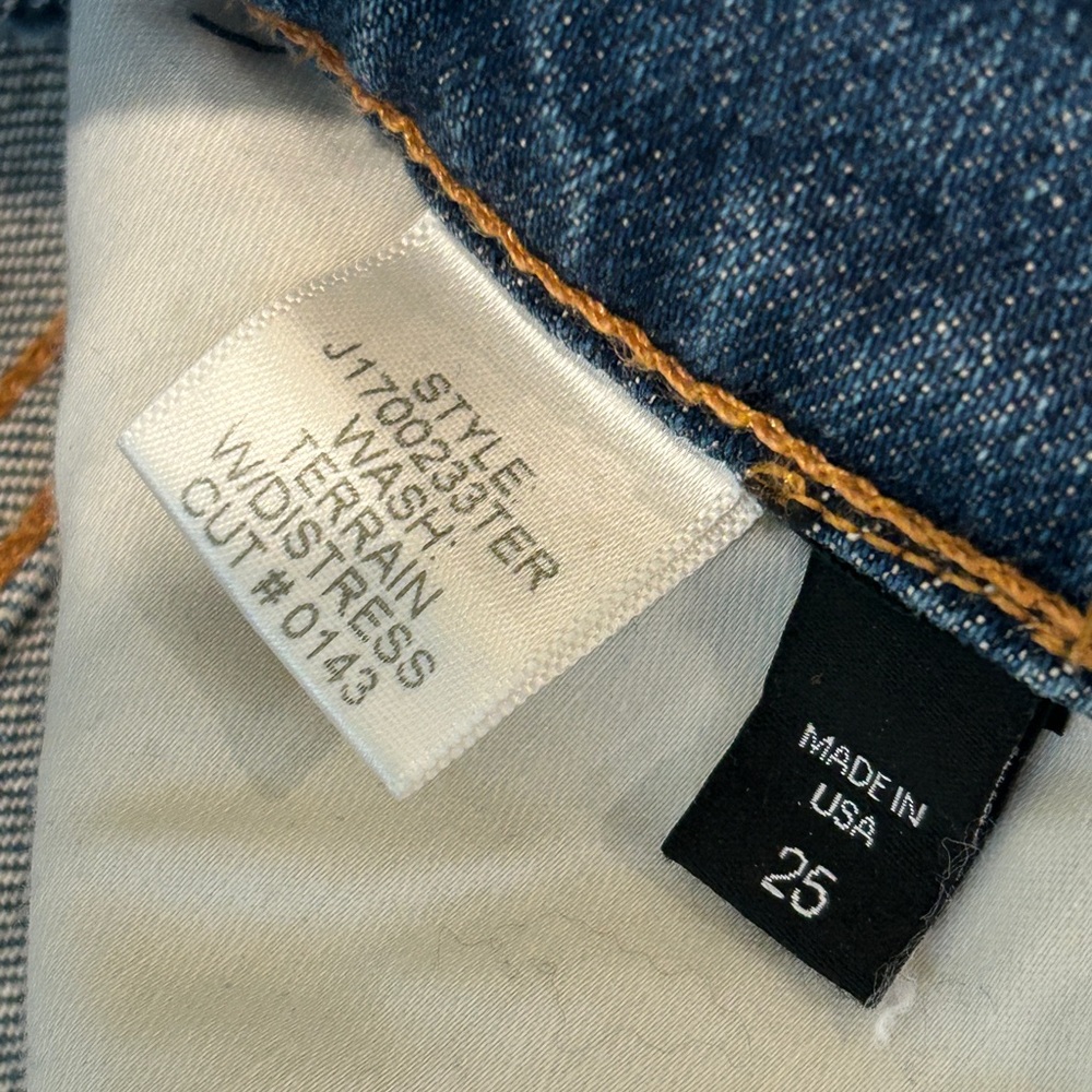 Veronica Beard Distressed Button fly Denim Jeans - Picture 5 of 5